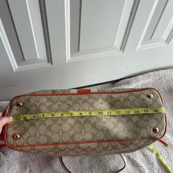 Coach signature stripe large carryall tote - Picture 6 of 16